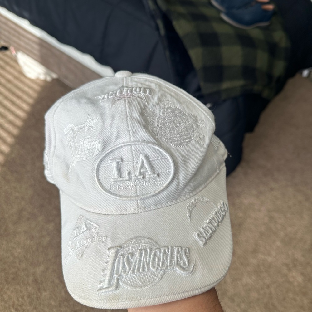 Ninety White Cap with Embroidery